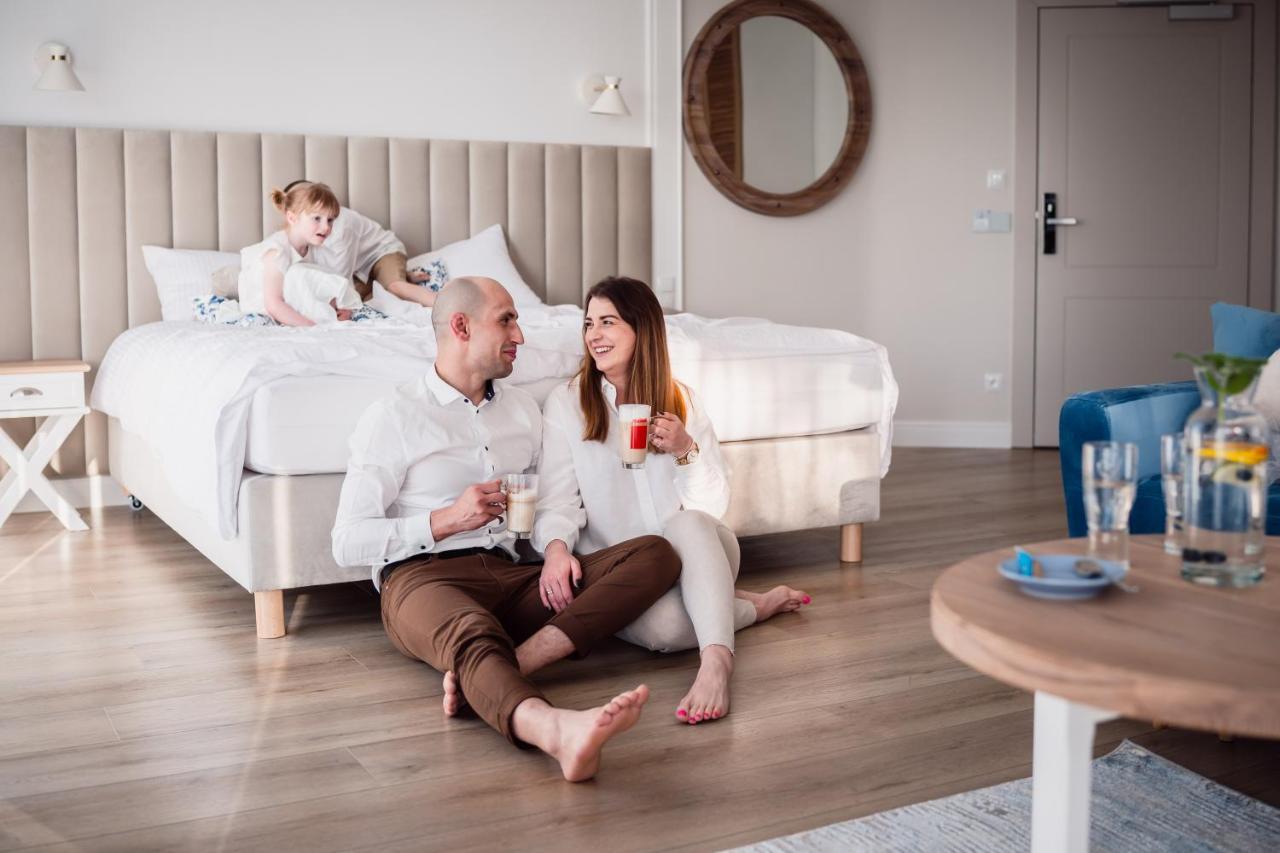 Hotel Szerokie Wody Sea & Sand Устка Екстер'єр фото