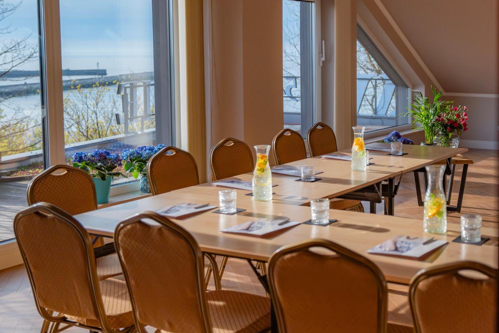 Hotel Szerokie Wody Sea & Sand Устка Екстер'єр фото